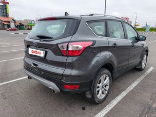 2017 Ford Kuga II Рестайлинг, серый, 1750000 рублей, вид 5