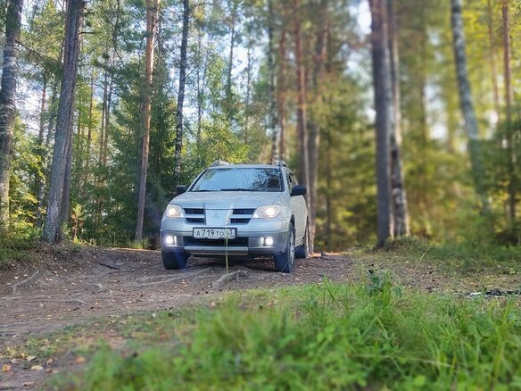 2007 Mitsubishi Outlander I, серебристый, 650000 рублей - вид 9