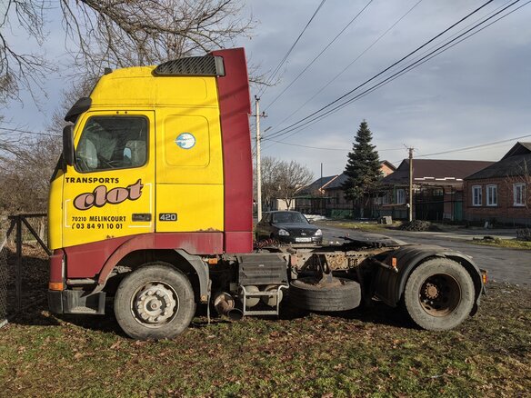 1997 Volvo FH, жёлтый, 1750000 рублей