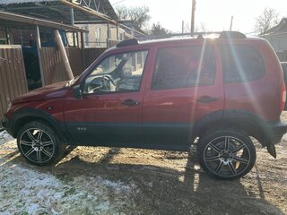 2007 Chevrolet Niva I, красный, 388000 рублей, вид 2