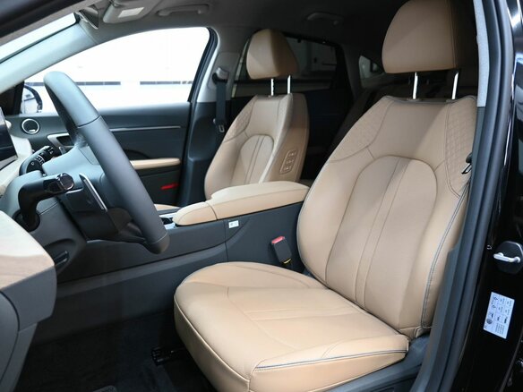 2025 Hyundai Sonata VIII (DN8) Рестайлинг, чёрный, 4319900 рублей - вид 13