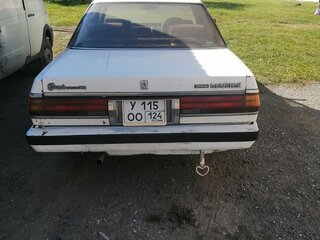 1986 Toyota Mark II V (X70), белый, 235000 рублей, вид 2