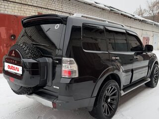 2007 Mitsubishi Pajero IV, чёрный, 1375000 рублей, вид 4