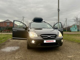 2007 Kia Carens II (UN), серый, 750000 рублей, вид 4