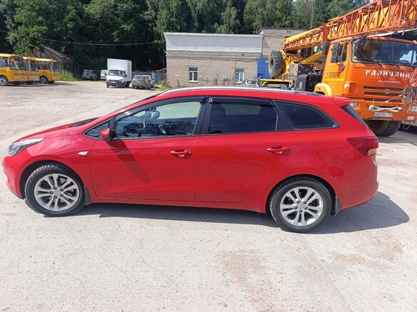2014 Kia Ceed II, красный, 950000 рублей - вид 9