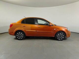 2011 Kia Rio II Рестайлинг, оранжевый, 475850 рублей, вид 4