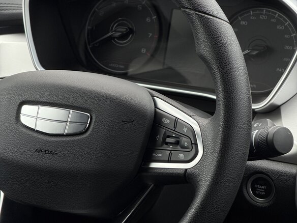 2026 Geely Coolray I Рестайлинг, белый, 1950000 рублей - вид 12