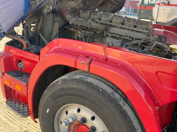 2000 Scania 4-Series, синий, 2700000 рублей - вид 5