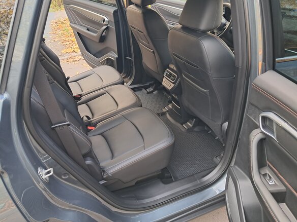 2024 Geely Okavango I Рестайлинг, серый, 2700000 рублей - вид 13