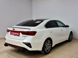 2021 Kia Cerato IV, белый, 2025000 рублей, вид 4