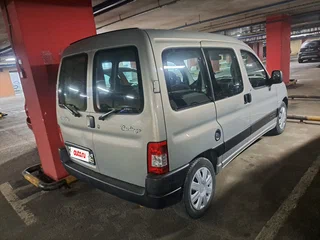 2008 Citroen Berlingo I Рестайлинг, бежевый, 475000 рублей, вид 2