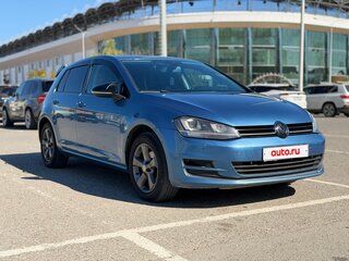 2013 Volkswagen Golf VII, голубой, 1370000 рублей, вид 5