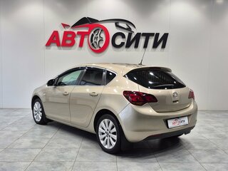 2011 Opel Astra J, золотистый, 579000 рублей, вид 5
