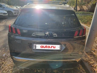 2020 Peugeot 3008 II, серый, 3000000 рублей, вид 5