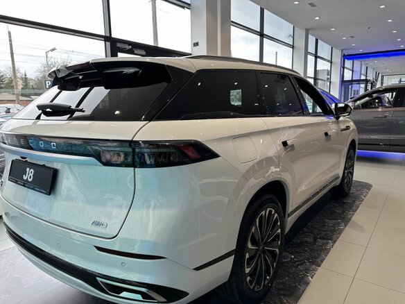 2026 Jaecoo J8, белый, 4219000 рублей - вид 9