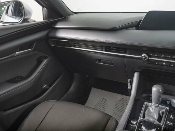 2021 Mazda 3 IV (BP), серый, 1499000 рублей - вид 10