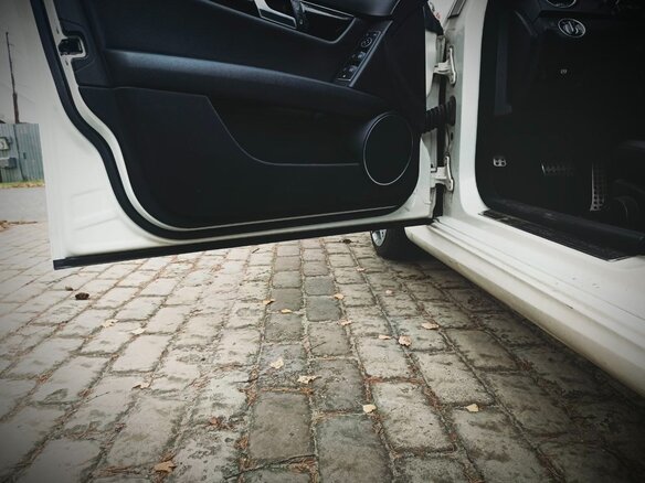 2012 Mercedes-Benz C-Класс 180 BlueEFFICIENCY III (W204) Рестайлинг, белый, 1500000 рублей - вид 6