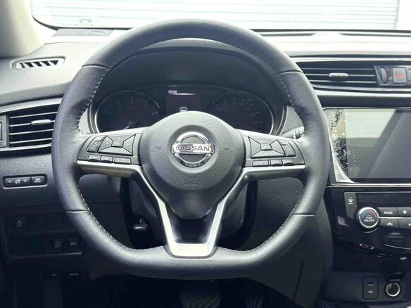 2023 Nissan X-Trail III Рестайлинг, белый, 1700000 рублей - вид 10
