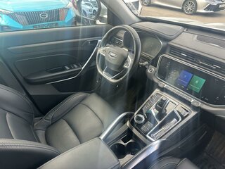2022 Geely Atlas Pro, серый, 1899000 рублей, вид 5
