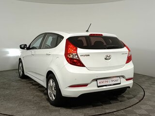 2014 Hyundai Solaris I, белый, 899000 рублей, вид 5