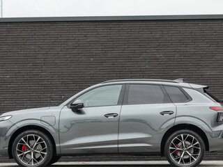 2026 Audi Q3 TFSI III (FJ), серый, 6570000 рублей, вид 3