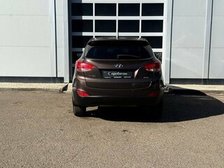 2015 Hyundai ix35 I Рестайлинг, коричневый, 1450000 рублей, вид 4