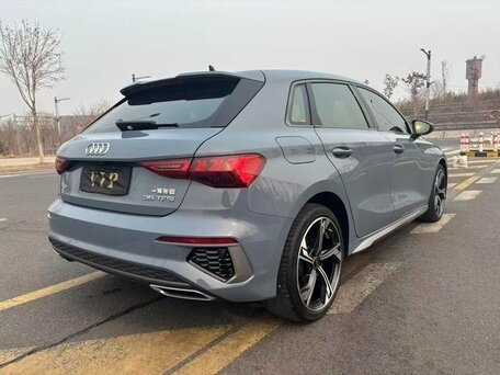 2022 Audi A3 Sportback 35 TFSI IV (8Y), серый, 1793000 рублей, вид 5