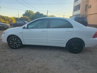 2005 Toyota Corolla IX (E120, E130) Рестайлинг, белый, 650000 рублей, вид 4