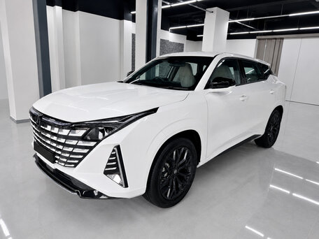 2026 Changan UNI-Z, белый, 2390000 рублей, вид 4