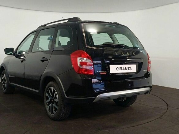 2026 Lada (ВАЗ) Granta Cross I Рестайлинг, чёрный, 1371000 рублей - вид 5