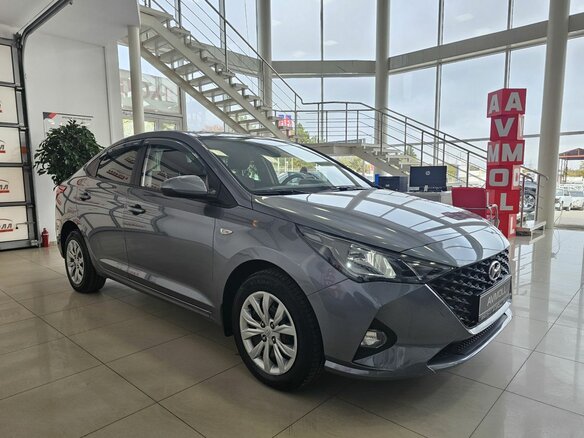2020 Hyundai Solaris II Рестайлинг, серый, 1879000 рублей - вид 3