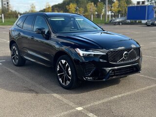 2025 Volvo XC60 II Рестайлинг 2, чёрный, 5750000 рублей, вид 3
