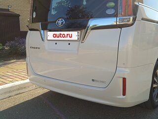 2019 Toyota Esquire I Рестайлинг, белый, 2700000 рублей, вид 5