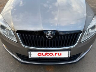2011 Skoda Fabia II Рестайлинг, серый, 600000 рублей, вид 3