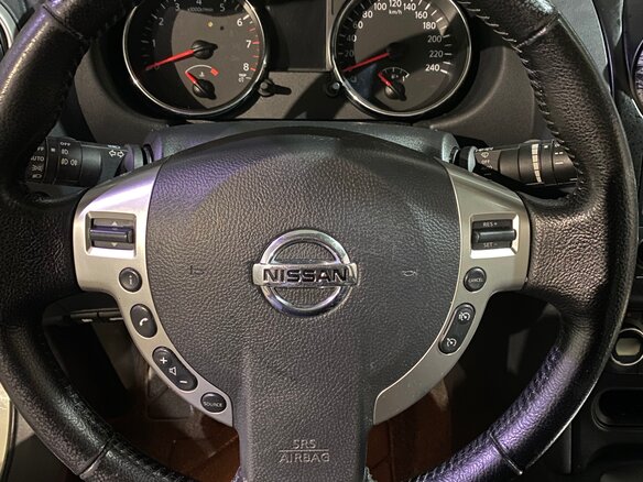2010 Nissan Qashqai I Рестайлинг, белый, 779000 рублей - вид 9
