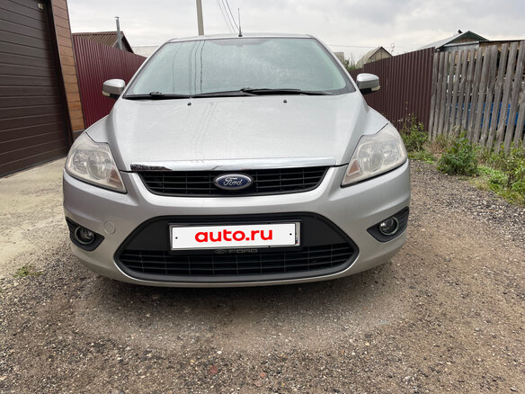 2008 Ford Focus II Рестайлинг, серебристый, 510000 рублей - вид 1