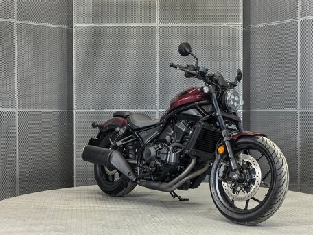 2022 Honda CMX 1100 Rebel, красный, 1077000 рублей, вид 2