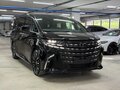 2023 Toyota Alphard IV, чёрный, 13999000 рублей - вид 3
