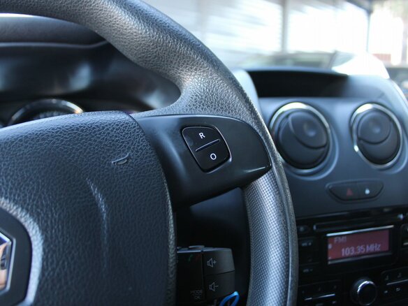 2015 Renault Duster I Рестайлинг, серебристый, 1479000 рублей - вид 13