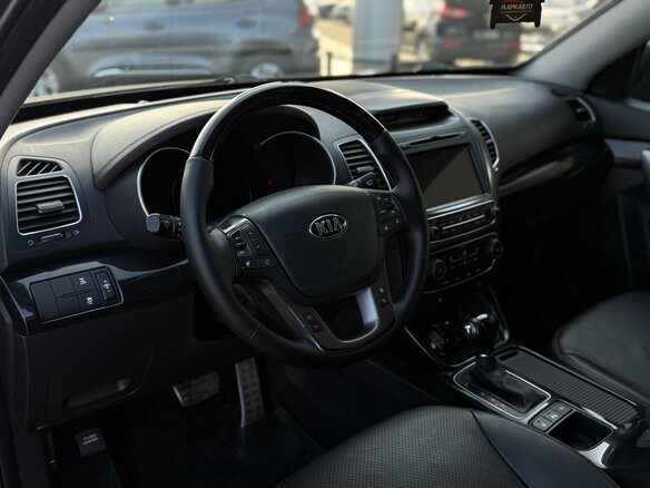 2016 Kia Sorento II Рестайлинг, бежевый, 1850000 рублей - вид 17