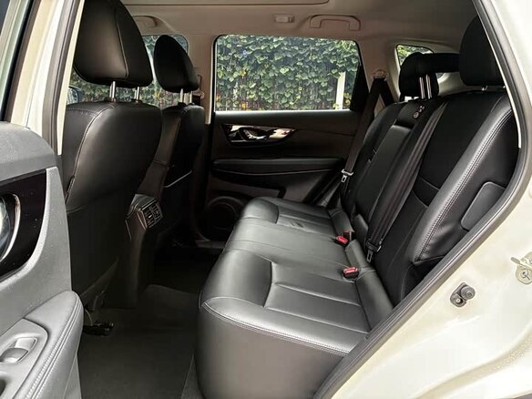 2026 Nissan X-Trail III Рестайлинг 2, белый, 1750285 рублей - вид 8