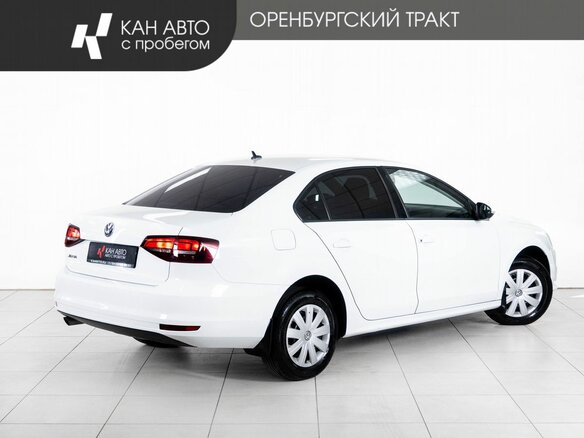 2016 Volkswagen Jetta VI Рестайлинг, белый, 1130000 рублей - вид 2