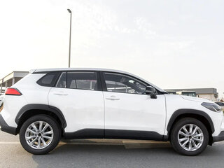 2026 Toyota Corolla Cross I Рестайлинг, белый, 3300750 рублей, вид 4