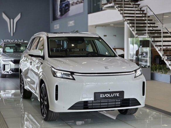 2026 Evolute i-Space I Рестайлинг, белый, 3890000 рублей - вид 2