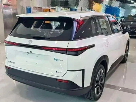 2026 Toyota bZ3X 58.3 kWh, белый, 2550000 рублей, вид 2