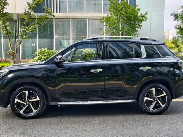 2022 Hyundai ix35 II Рестайлинг, чёрный, 1675004 рублей - вид 5