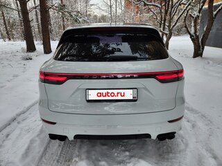 2018 Porsche Cayenne III, белый, 6275000 рублей, вид 3