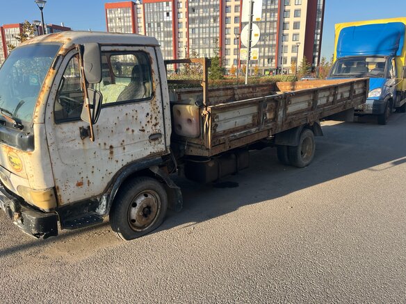 2007 Yuejin NJ, белый, 150000 рублей - вид 5