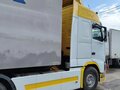 2002 Volvo FM, белый, 2999000 рублей - вид 8