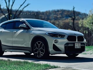 2018 BMW X2 xDrive20i I (F39), белый, 2380000 рублей, вид 1